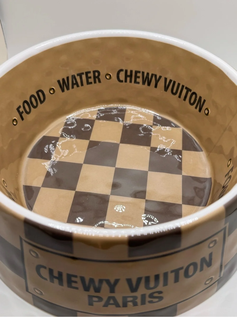 Chewy Vuiton Paris Dog Bowl Tan & Brown Checkered “Luxury” Pet Food Water Bowl
